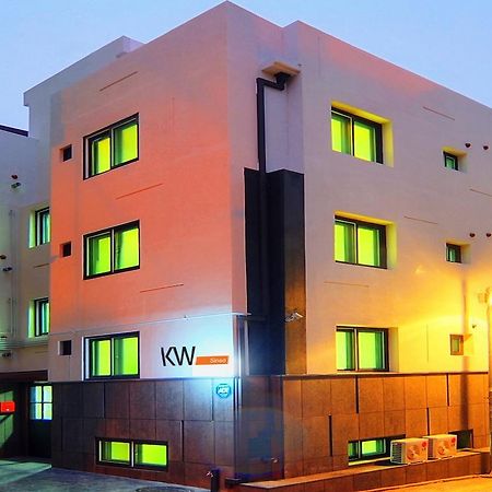 Hostel Kw Sinsa Сеул Экстерьер фото