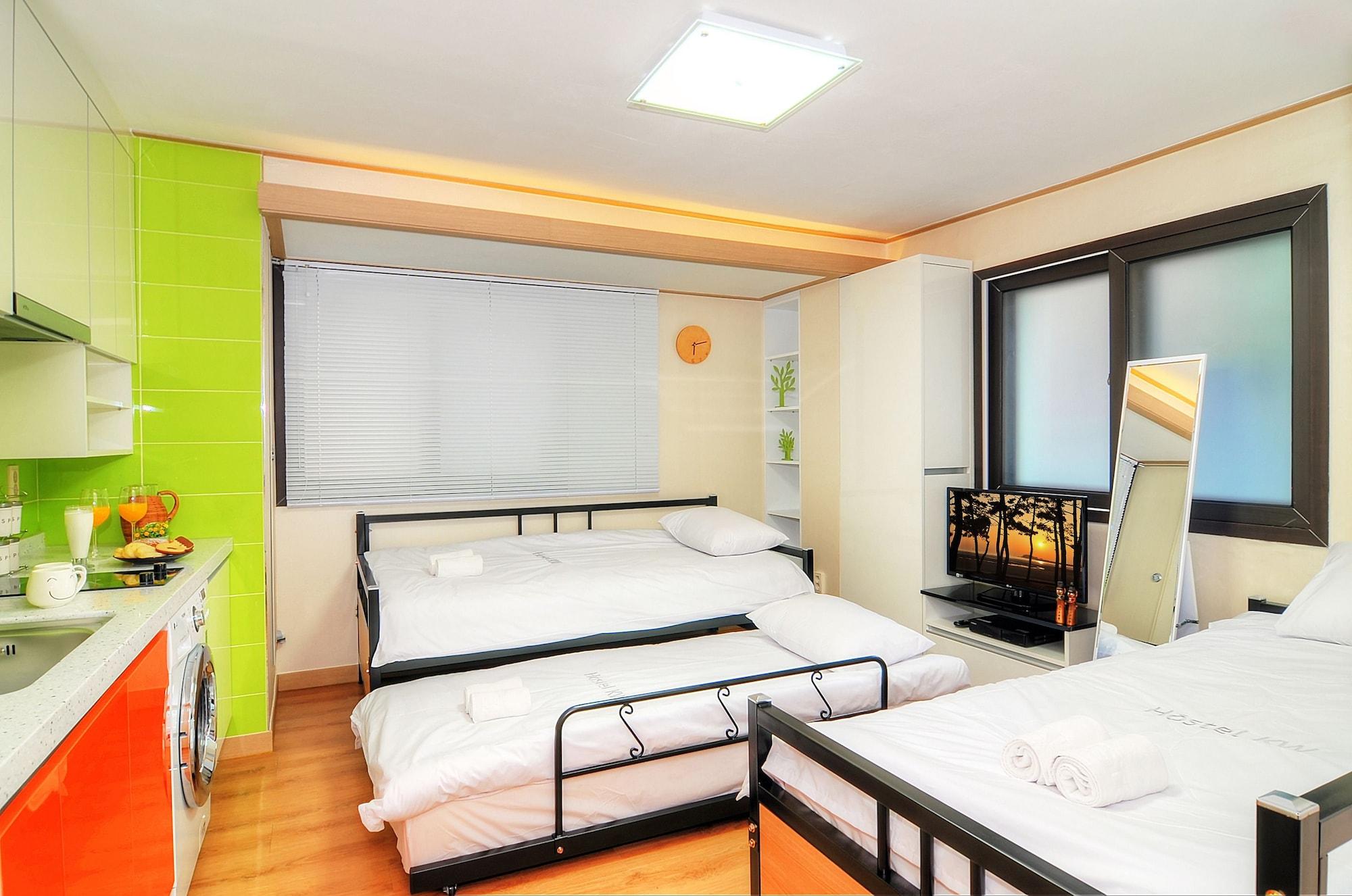 Hostel Kw Sinsa Сеул Экстерьер фото