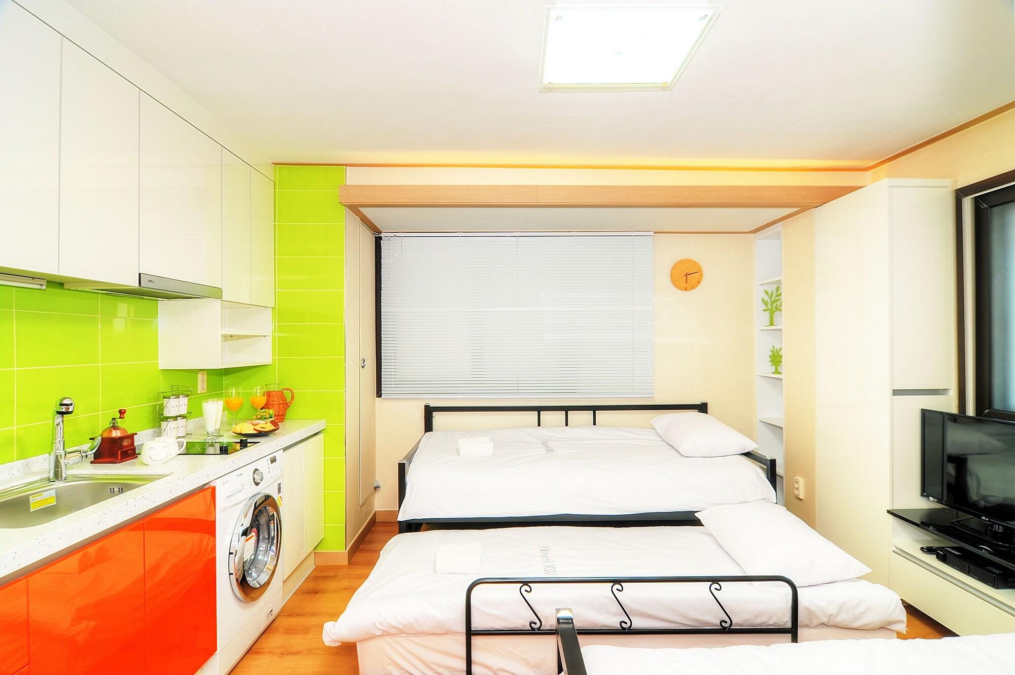 Hostel Kw Sinsa Сеул Экстерьер фото